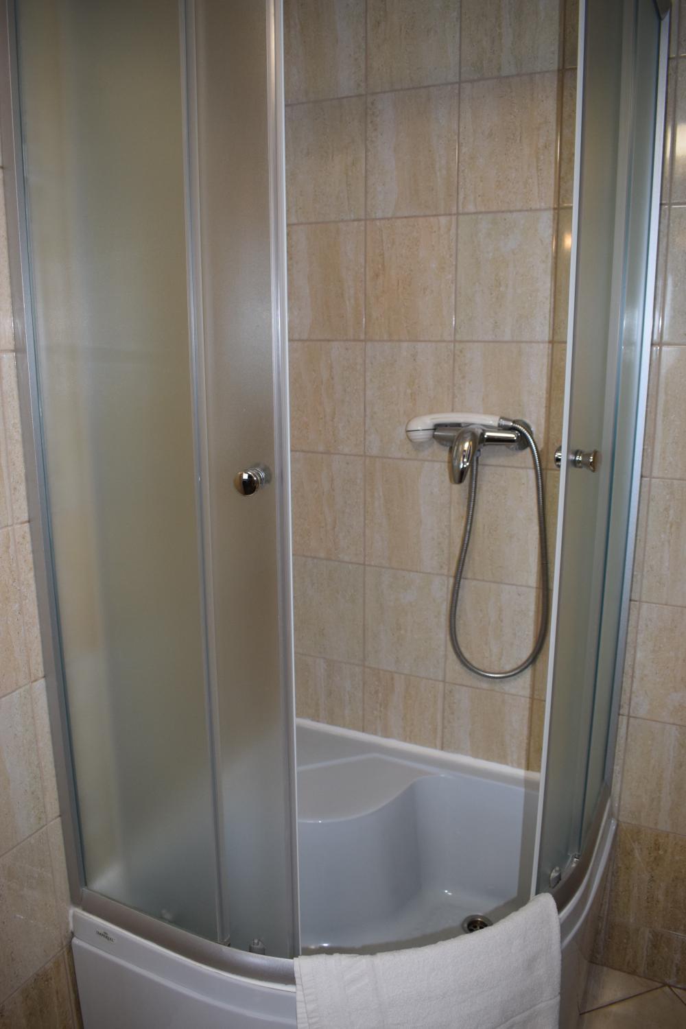 Bathroom 3, Pokoje U Emilii, Nowy Dwór Gdański