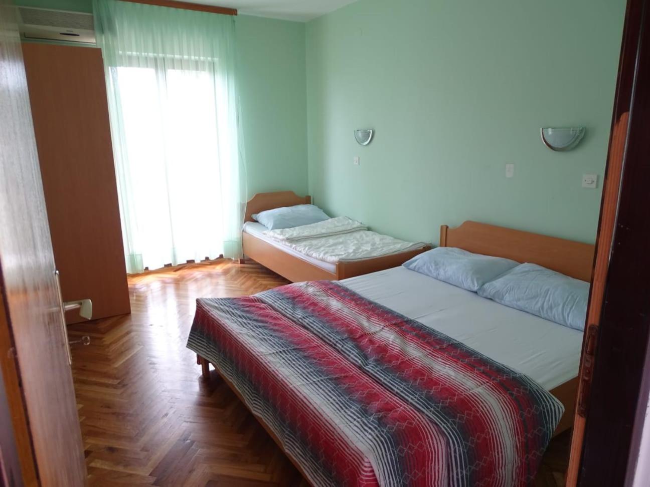 3, Zana Apartments, Pag