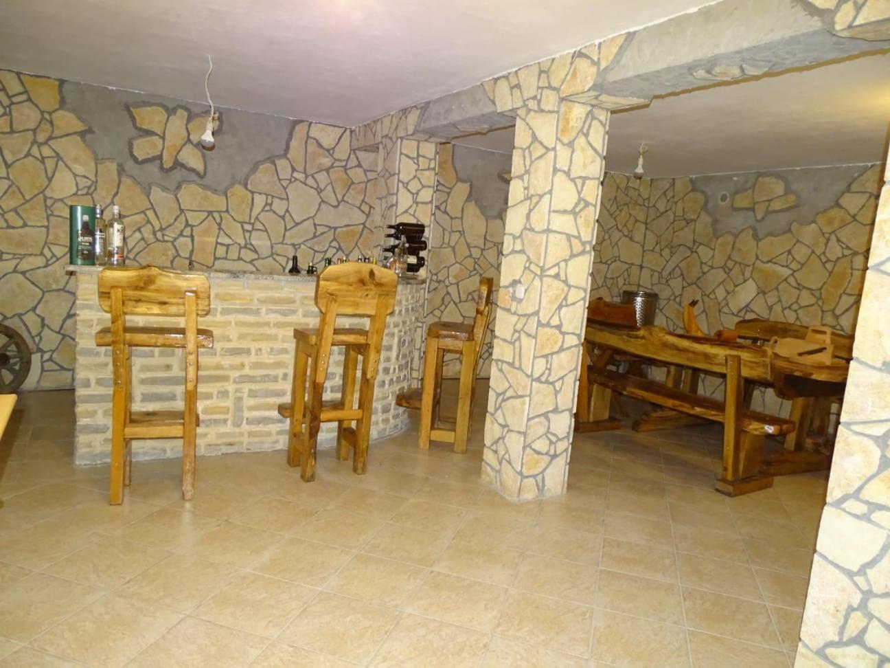 5, Zana Apartments, Pag