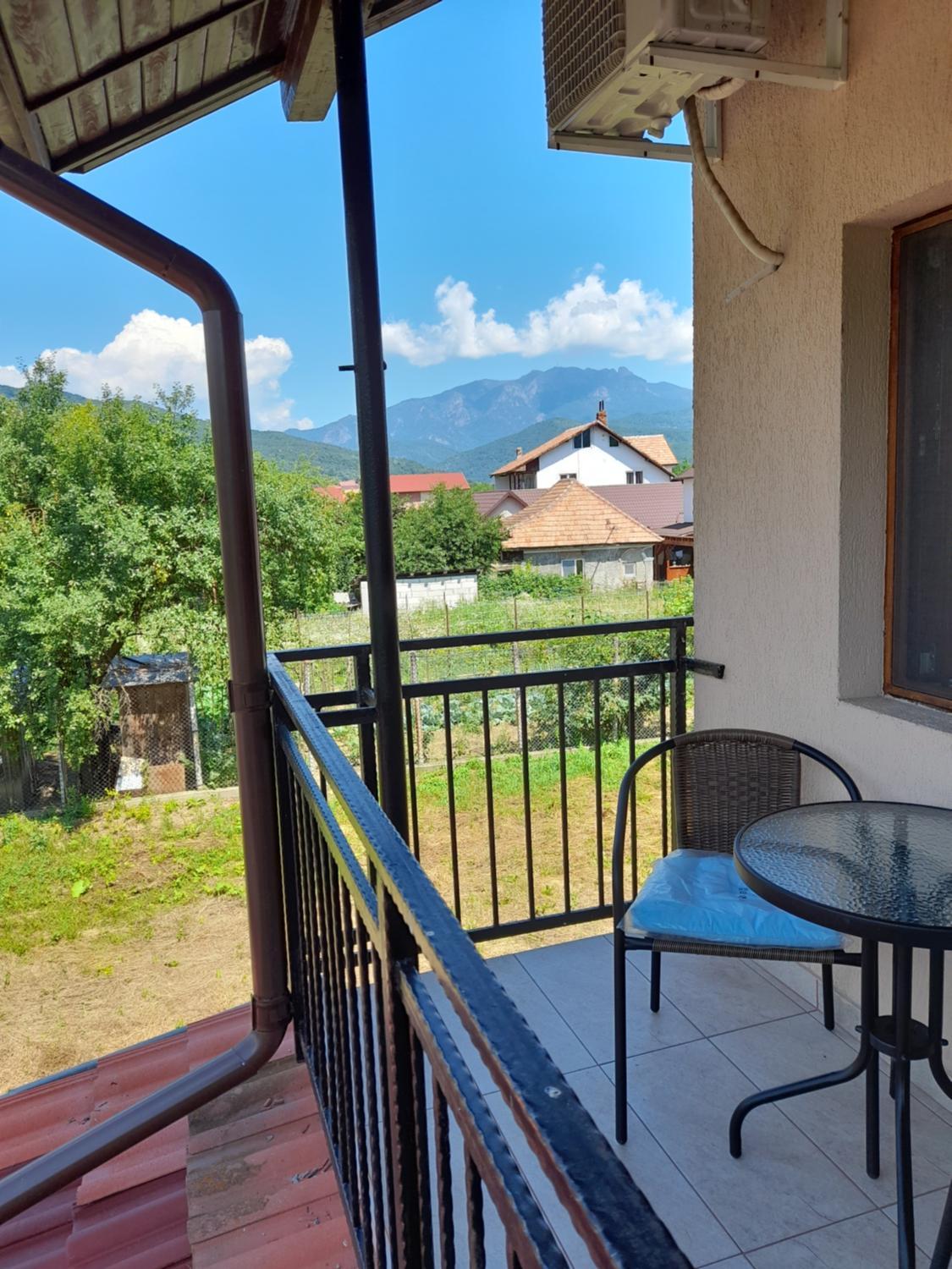 3, Casa Zoe Seaca, Calimanesti