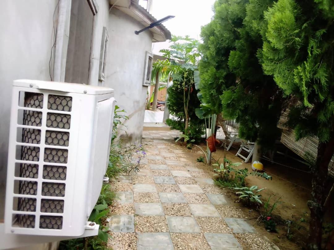 3, VILLA FLEURIE, Ouidah