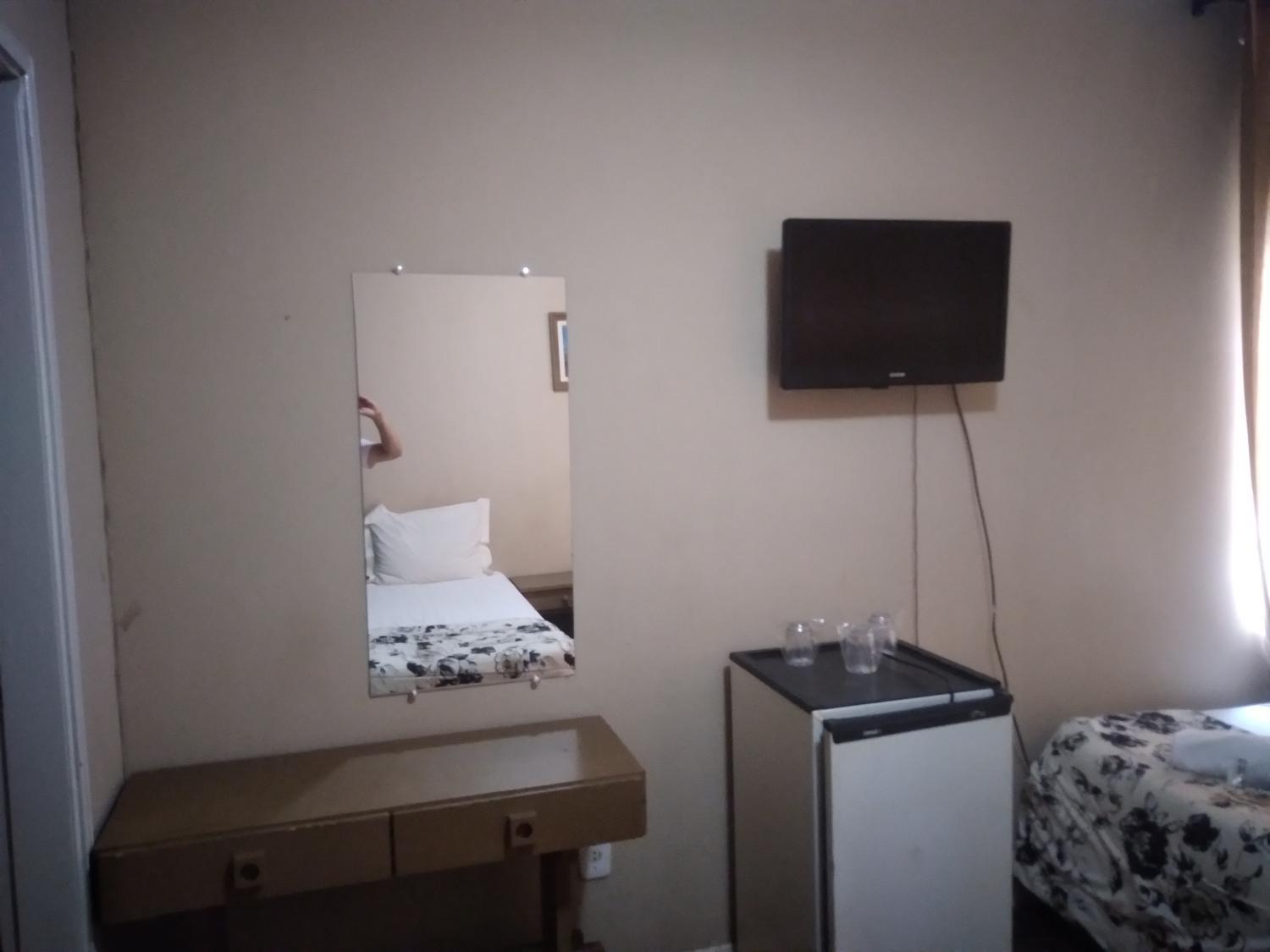 Others 5, Fronteira Hotel, Santana do Livramento
