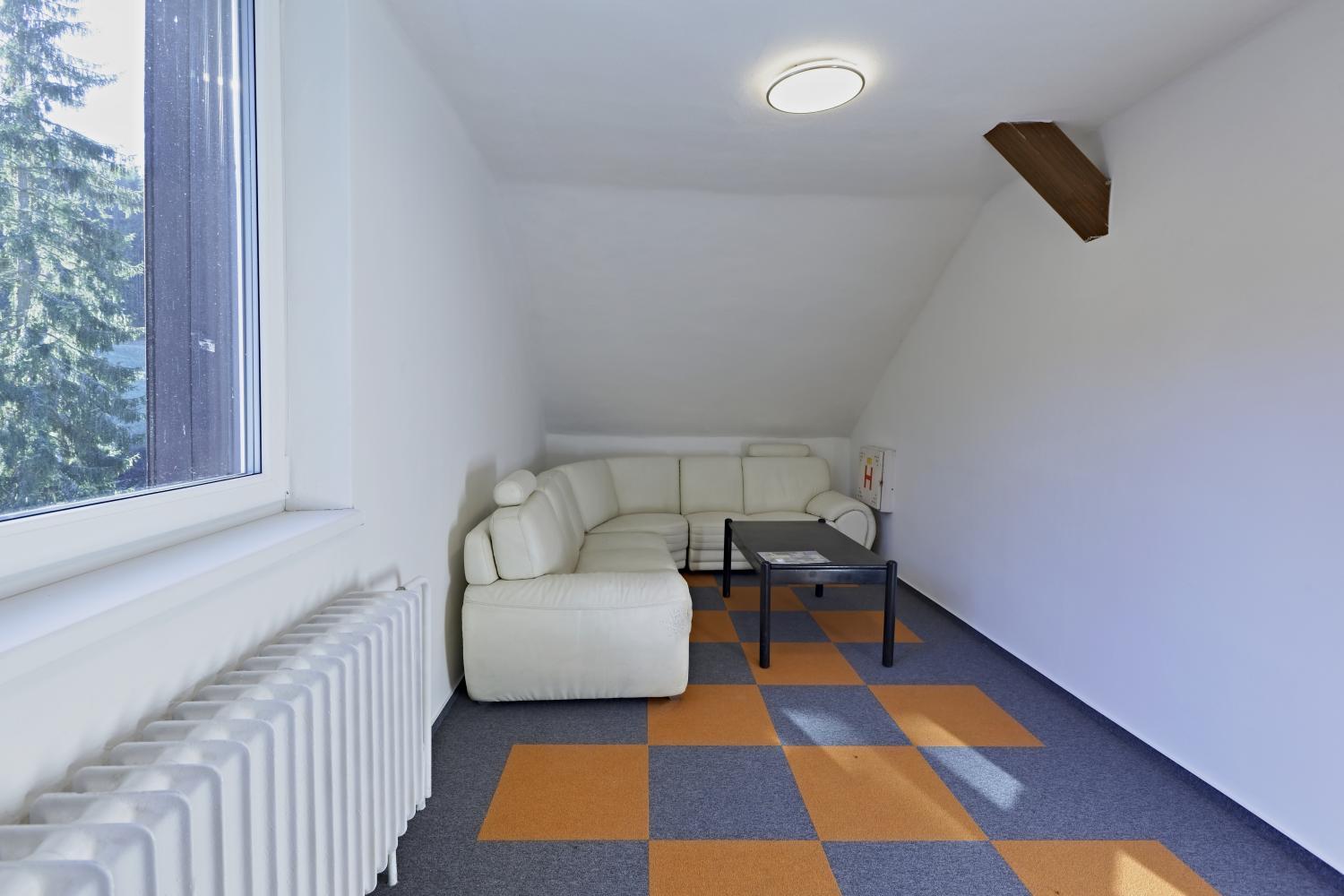 Facilities 4, Chata Myslivna, Bruntál