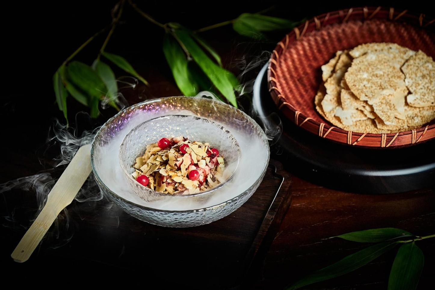 Food & Drinks, HUALUXE Ningbo Harbor City, Ningbo