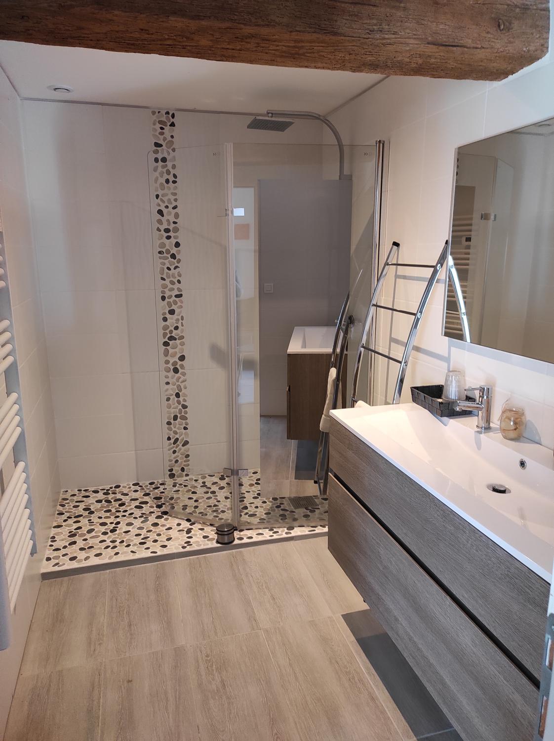 Bathroom 2, Flore des Marais, Vendée