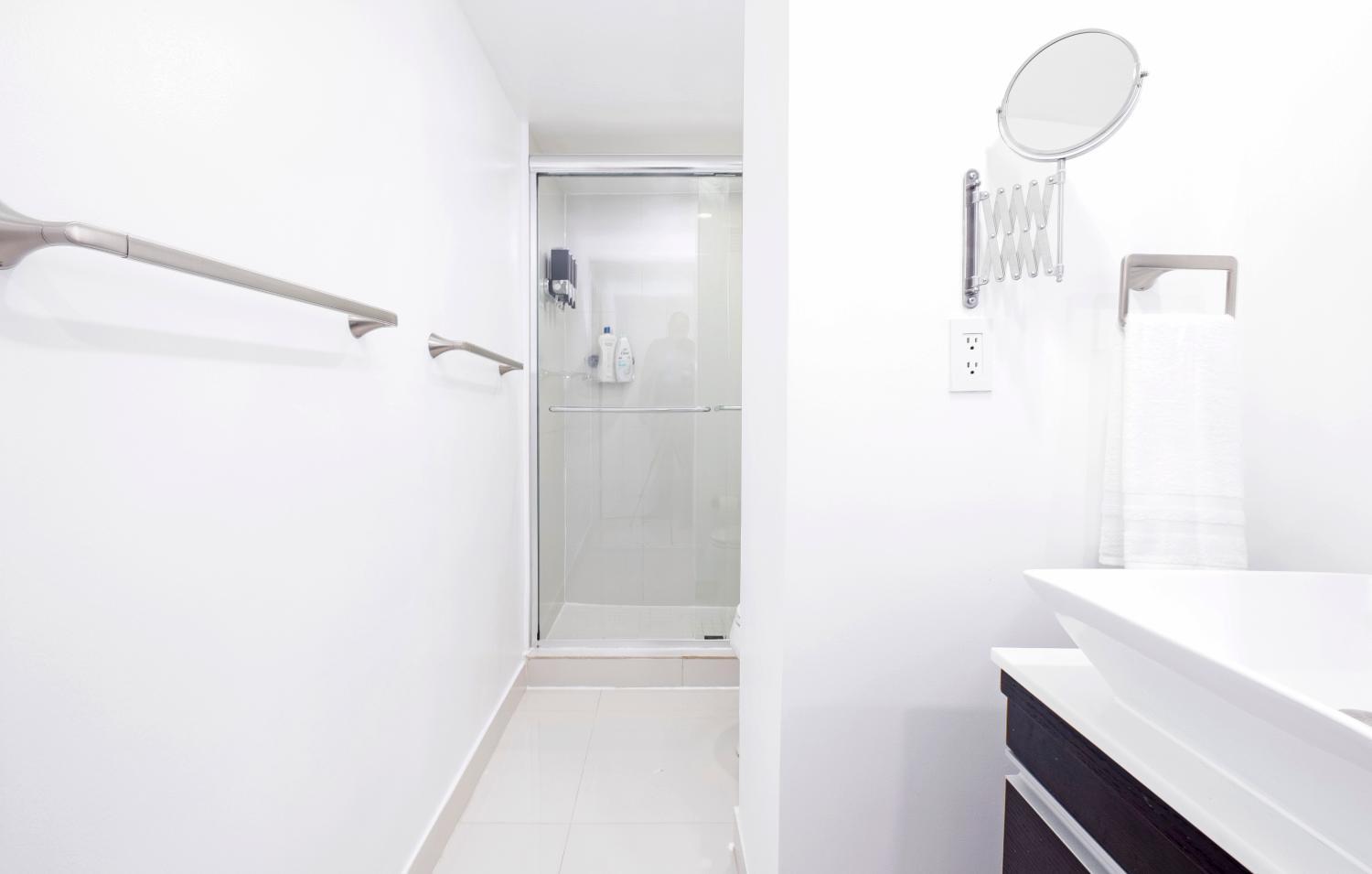 Bathroom 3, YP PROPERTY MANAGEMENT, Broward