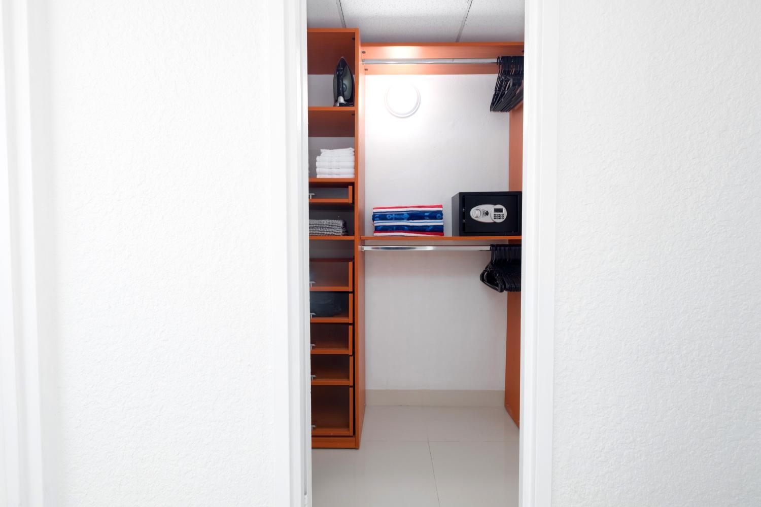 5, YP PROPERTY MANAGEMENT, Broward