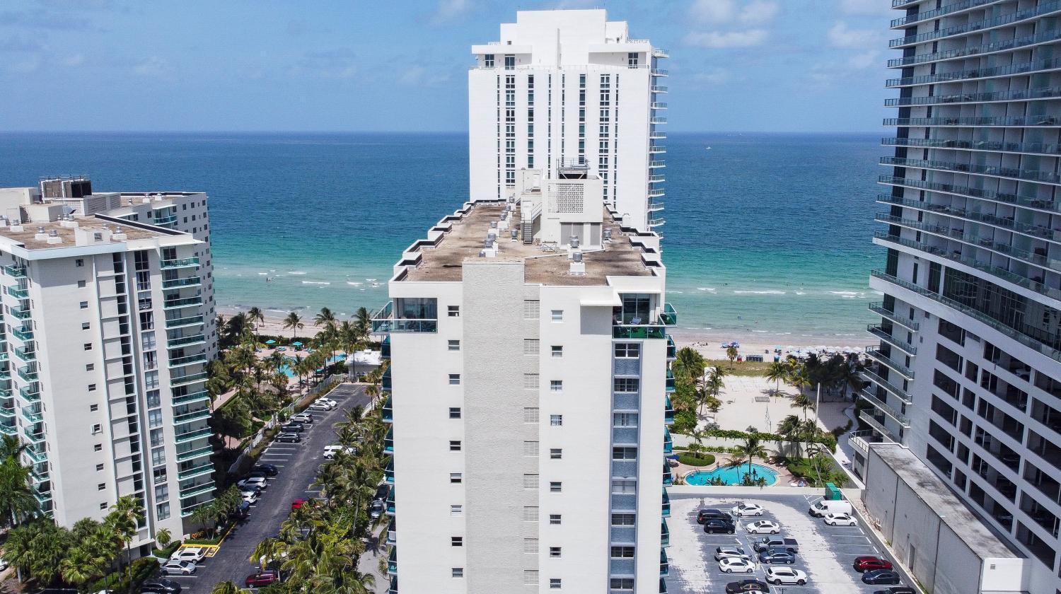 Exterior view 2, YP PROPERTY MANAGEMENT, Broward