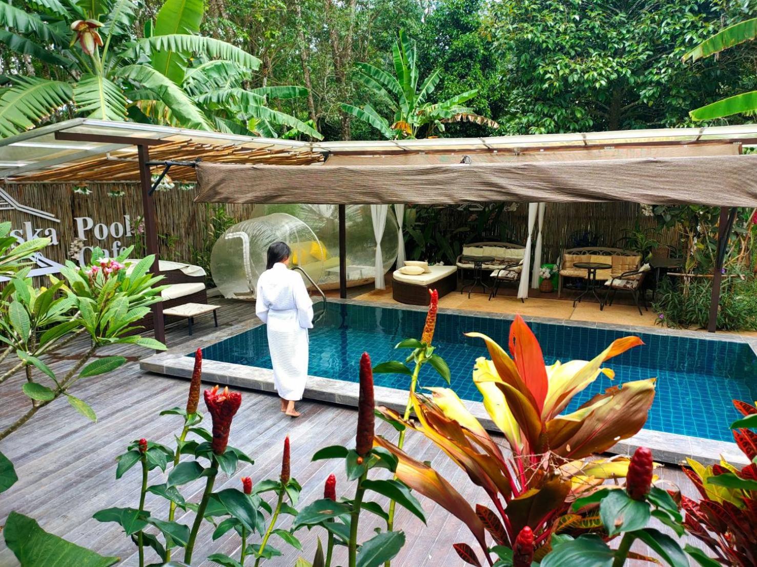 Swimming pool 5, Alaska poolcafe&homestay, Lan Saka