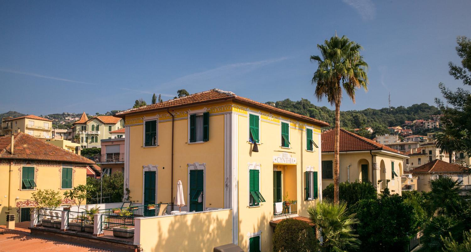 3, Hotel Cynthia, Savona