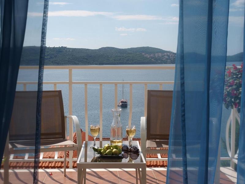 3, Trogir Yellow House, Trogir