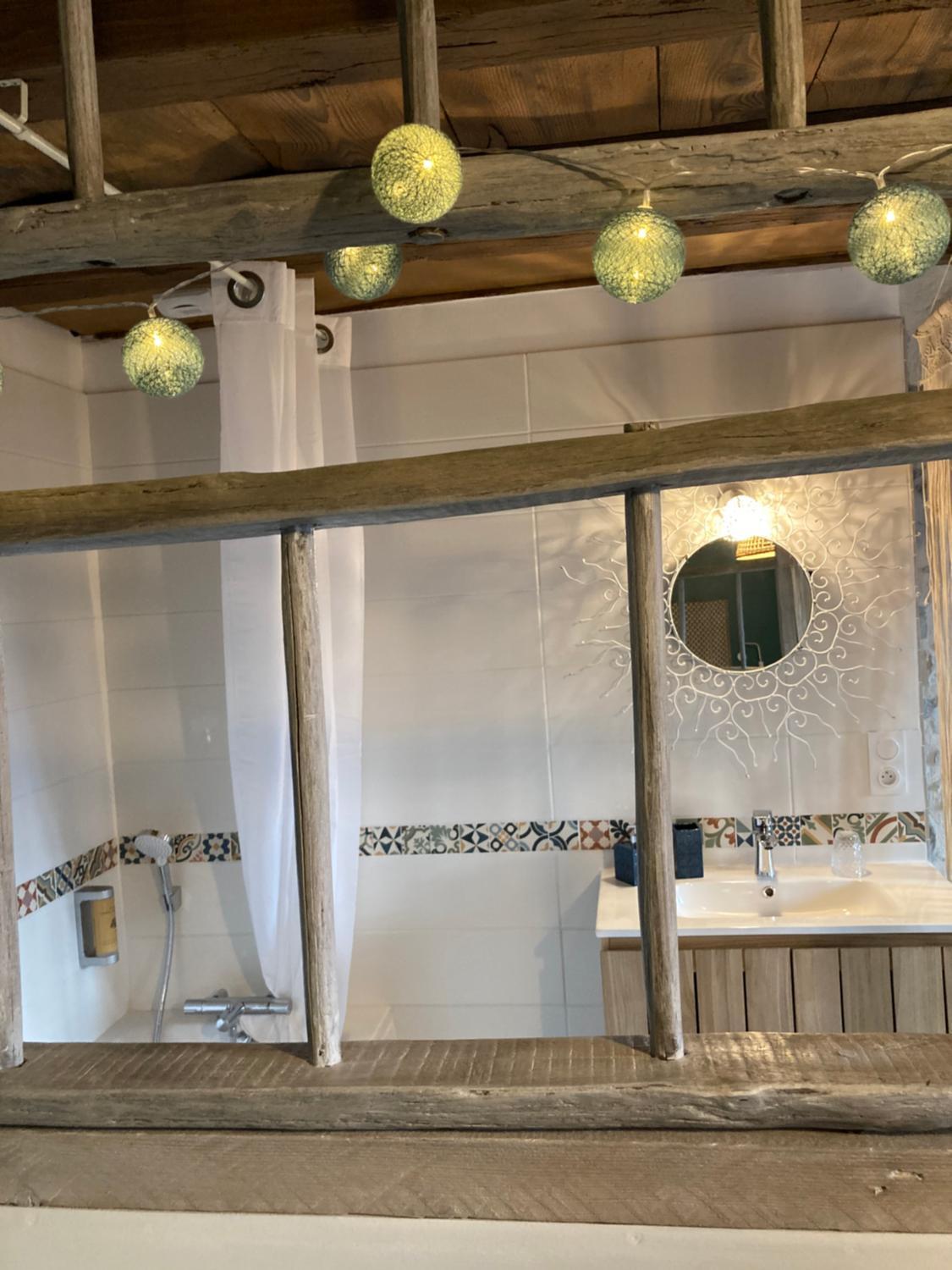 Bathroom, Le Clos Bo-m, Ain