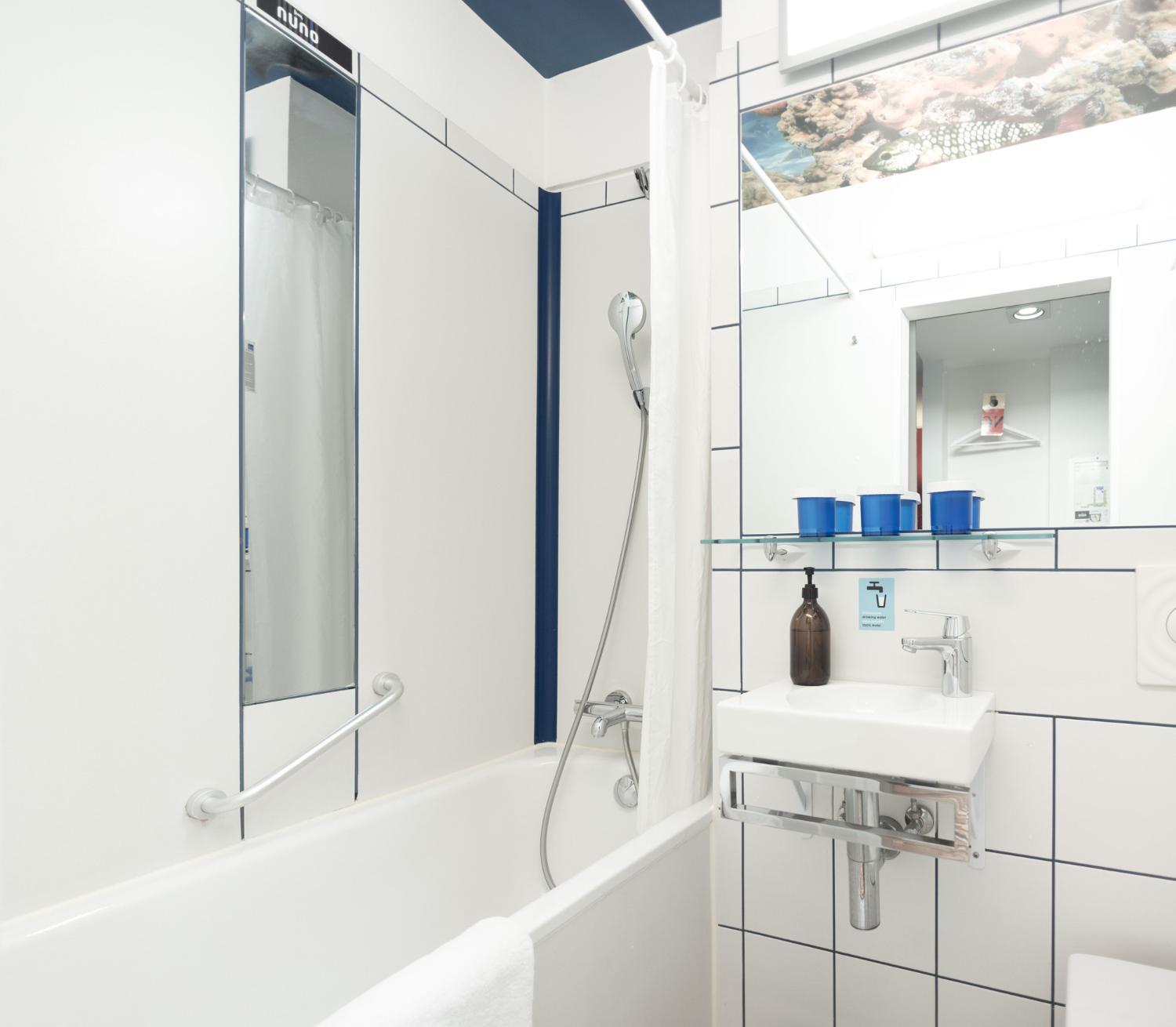 Bathroom, NunoHotel, Köln