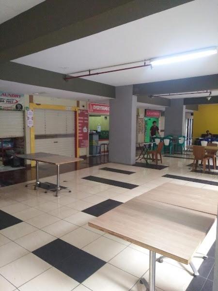 Restaurant, Apartemen gateway cicadas By DYAN PUSPITA PROPERTY, Bandung