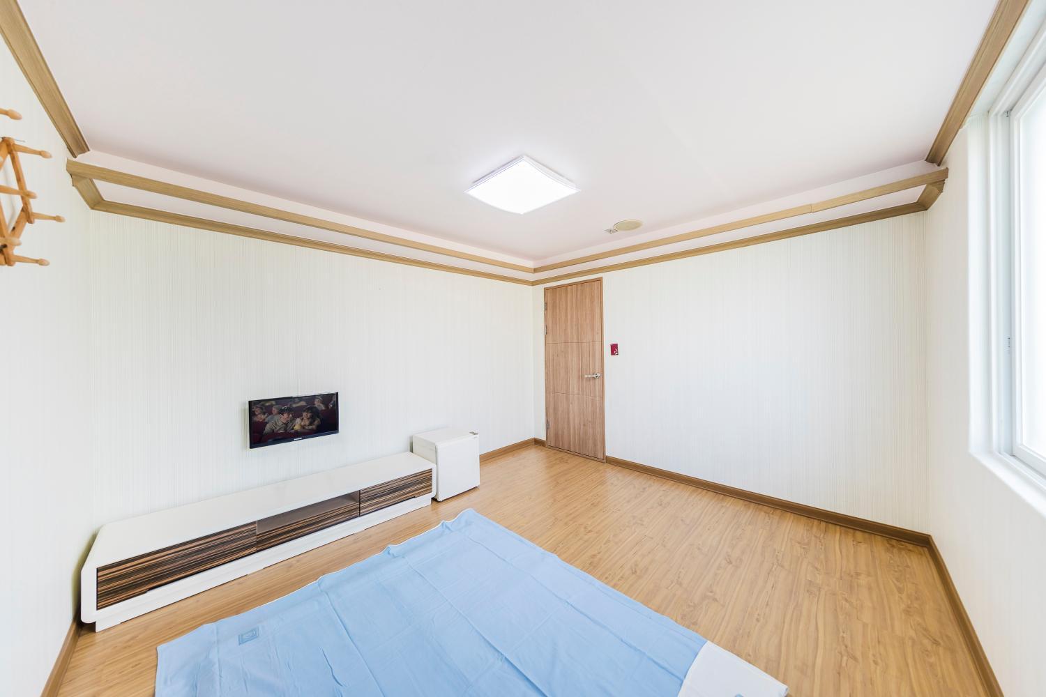 Others 5, Remember Youth Hostel, Gyeongju