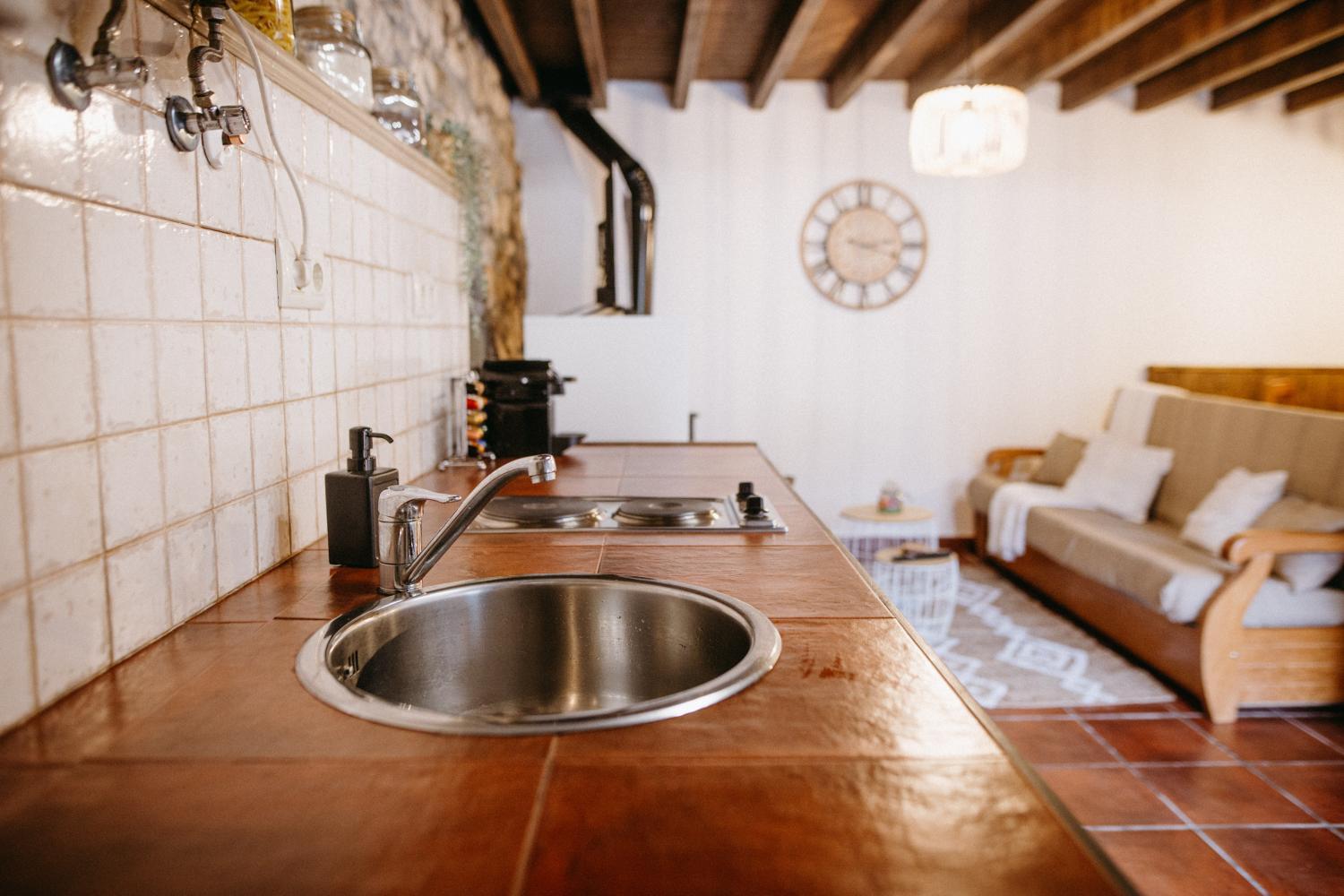 Kitchen 5, Apartamentos Rurales La Casina del Fontan, Asturias