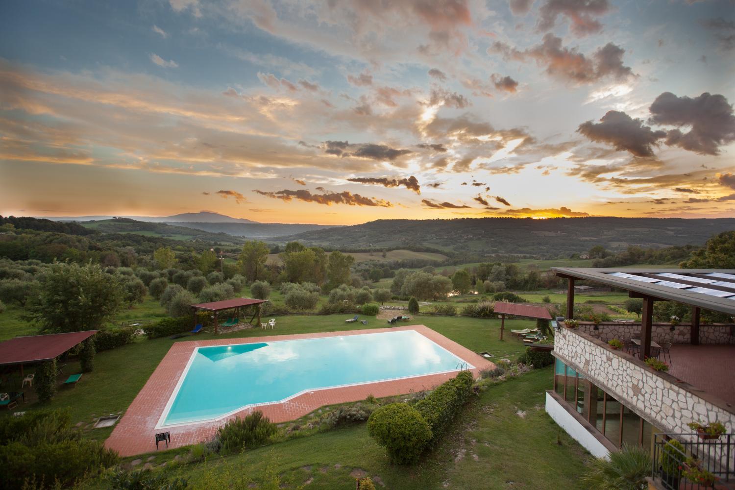 Swimming pool 5, Agriturismo La Vecchia Fattoria, Viterbo