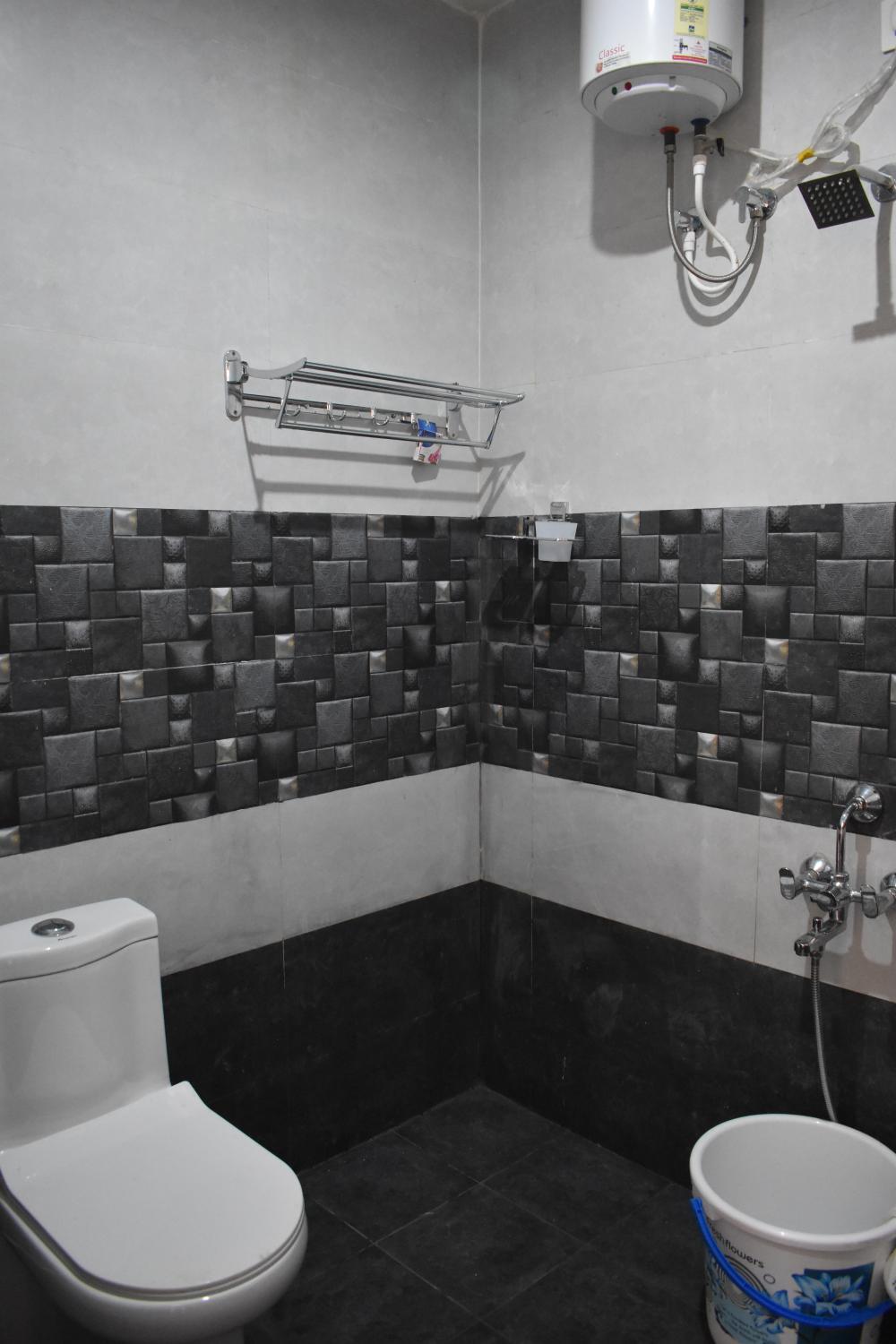 Bathroom, DIAMOND HILL VIEW, The Nilgiris