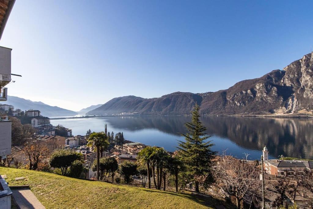 Wraparound Lake Views Bellavista Residence, Lugano