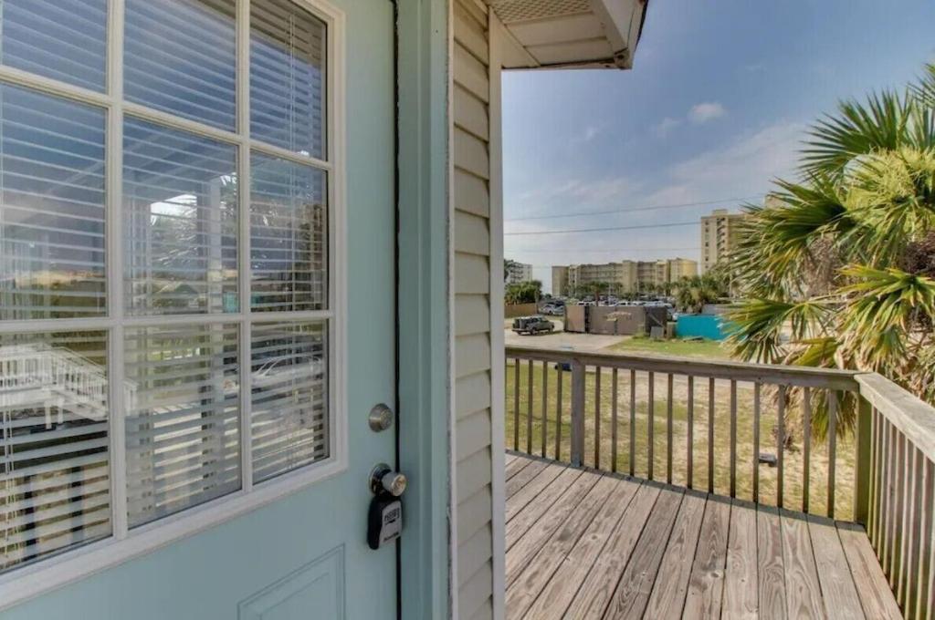 3, The Beach House on 1st Avenue, Baldwin