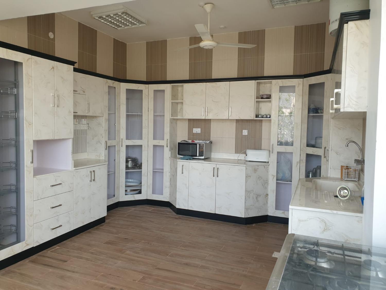 4, Al Hana House and Apartments, Izki
