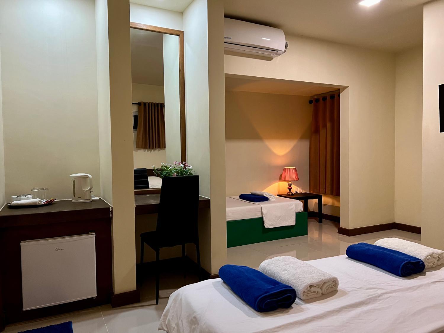 5, Athiri Inn Kelaa, Haa Alifu Atoll