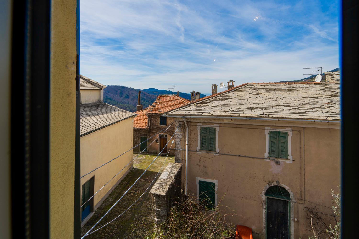 View 4, 129 - Casa indipendente Velva, 15 km dal mare, Genova