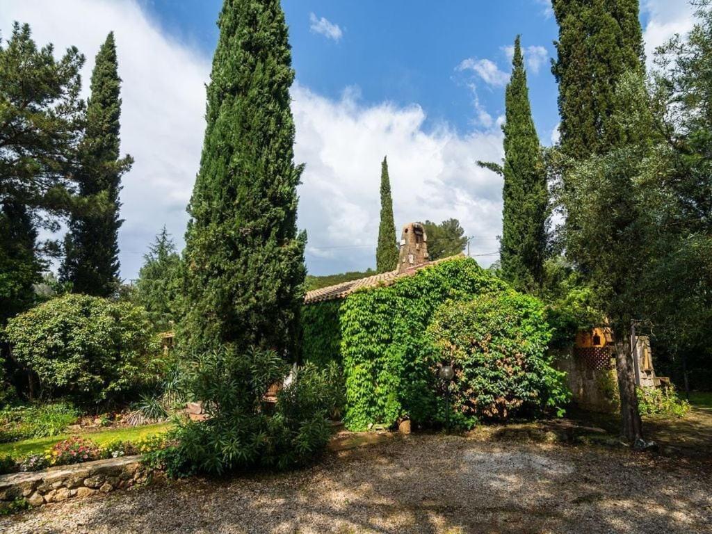 3, Adorable villa avec piscine nichee dans la pinede, Bouches-du-Rhône