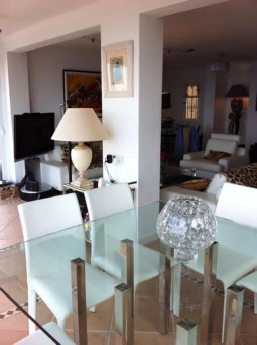 3, VILLA ALTEA HILLS, vue mer, piscine chauffee, WIFI, Alicante