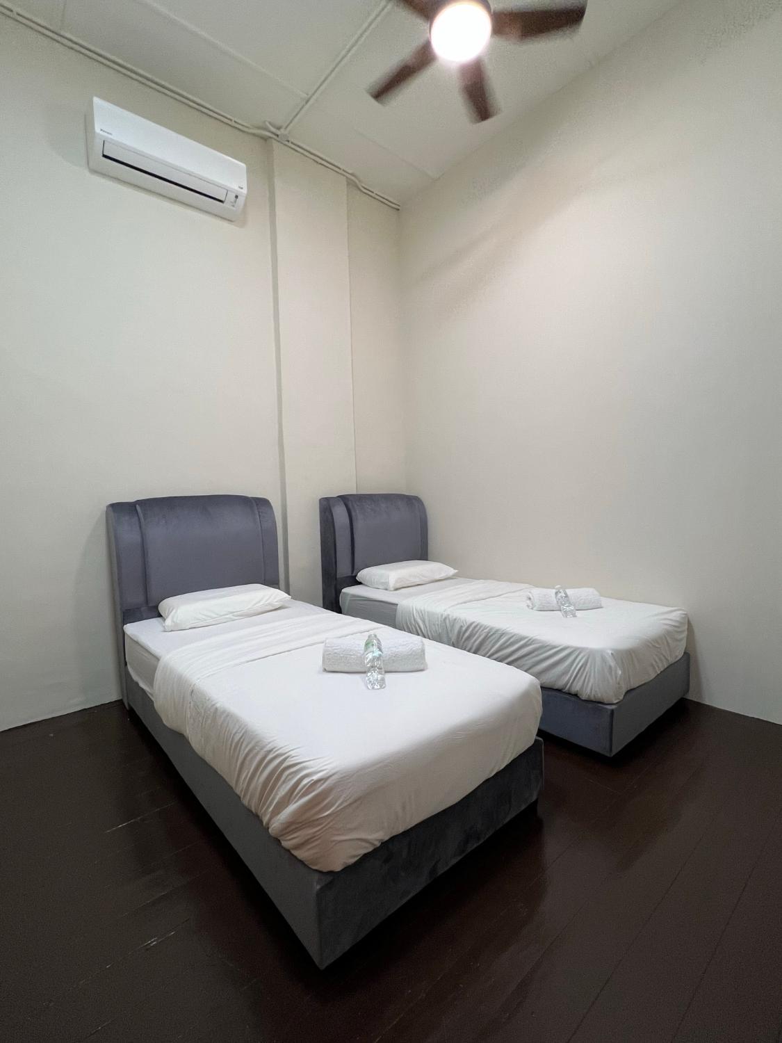 The Neighbour KKB - Rooms with shared bathroom, Hulu Selangor