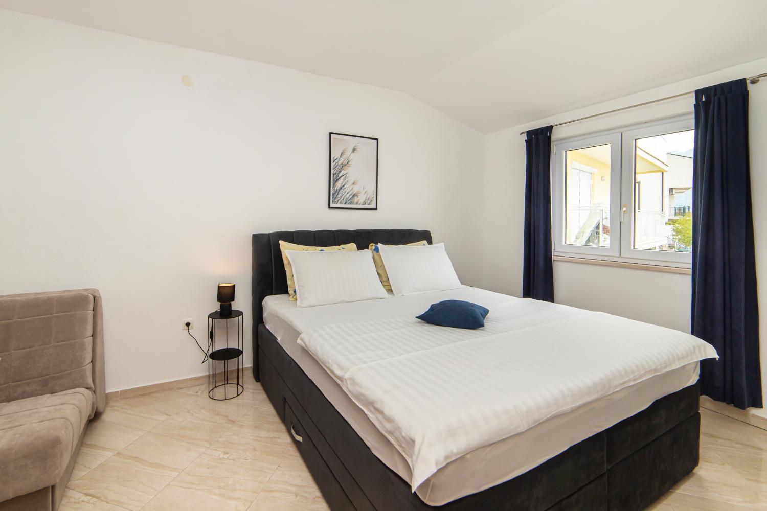 2, Apartments Tilda - 50m from the Pebble Beach, Gradac