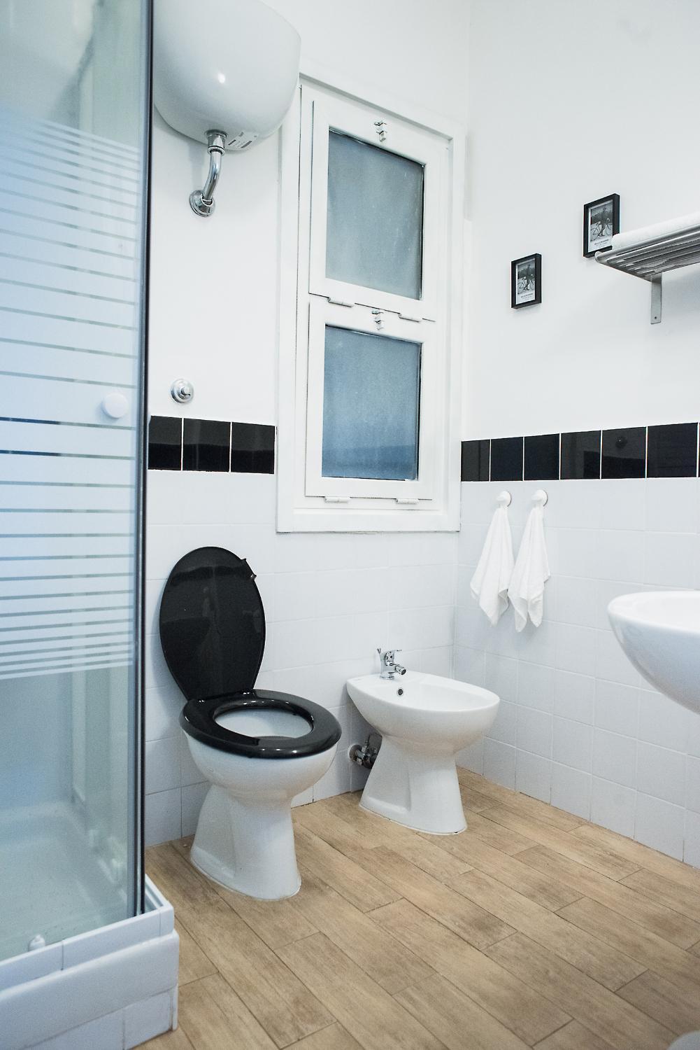 Bathroom, CM b&b Piramide, Rome