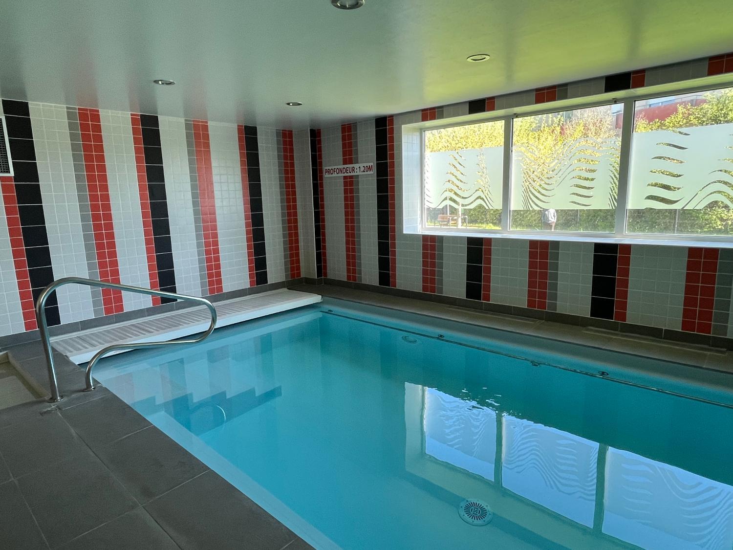 Swimming pool 4, DOMITYS Le Vallon des Bois, Sarthe