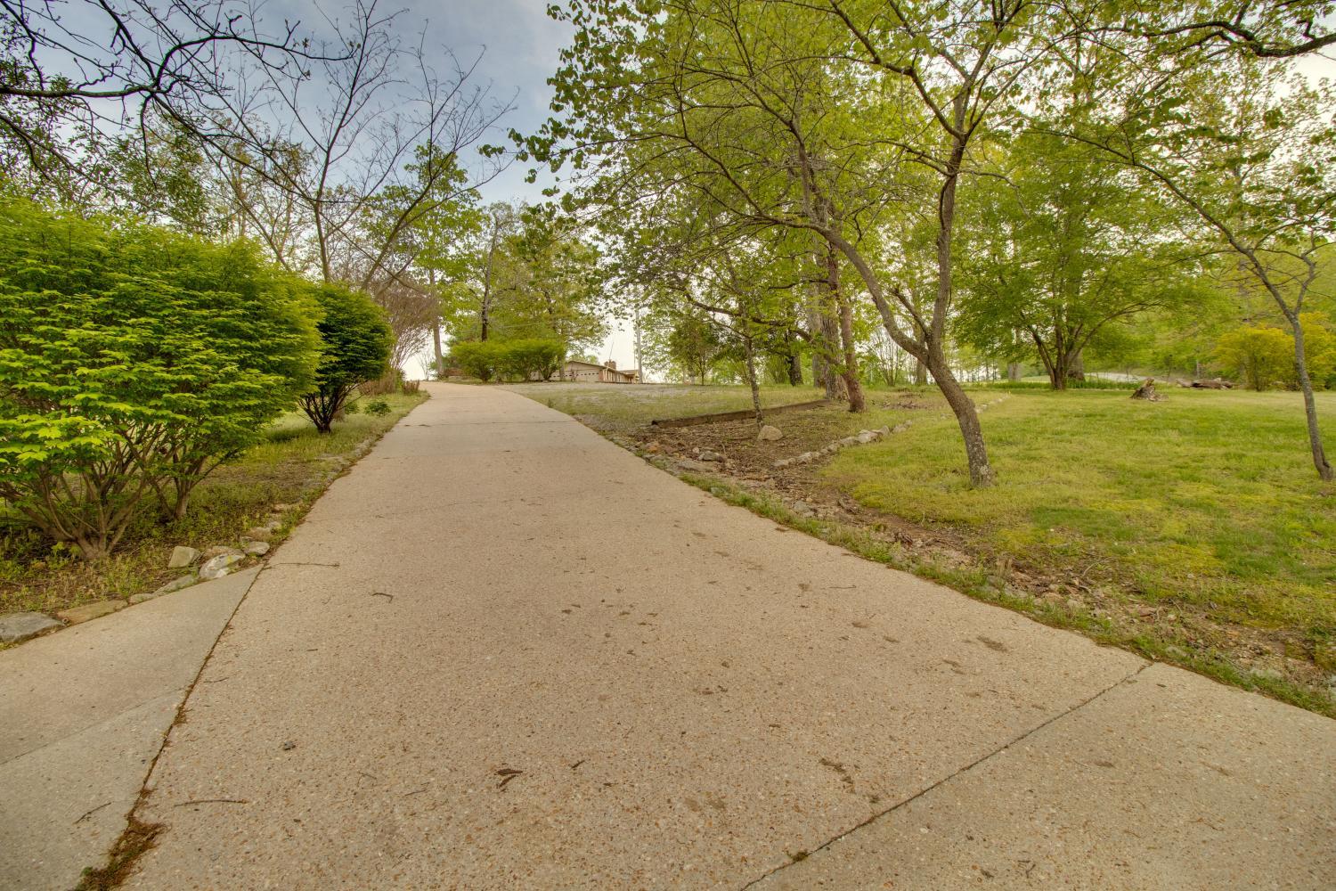 3, Waterfront Home Near Mark Twain National Forest, Butler