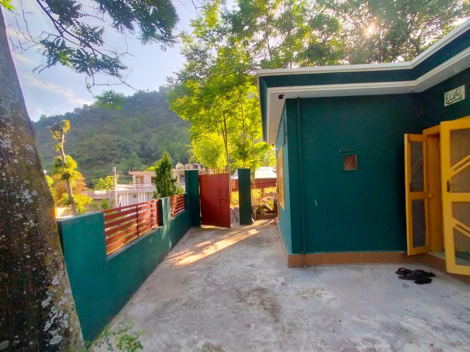 2, Leepa Valley Guest House, Azad Kashmir