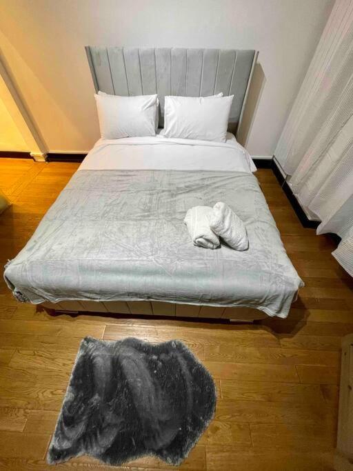 2, Stay in South Kensington, London