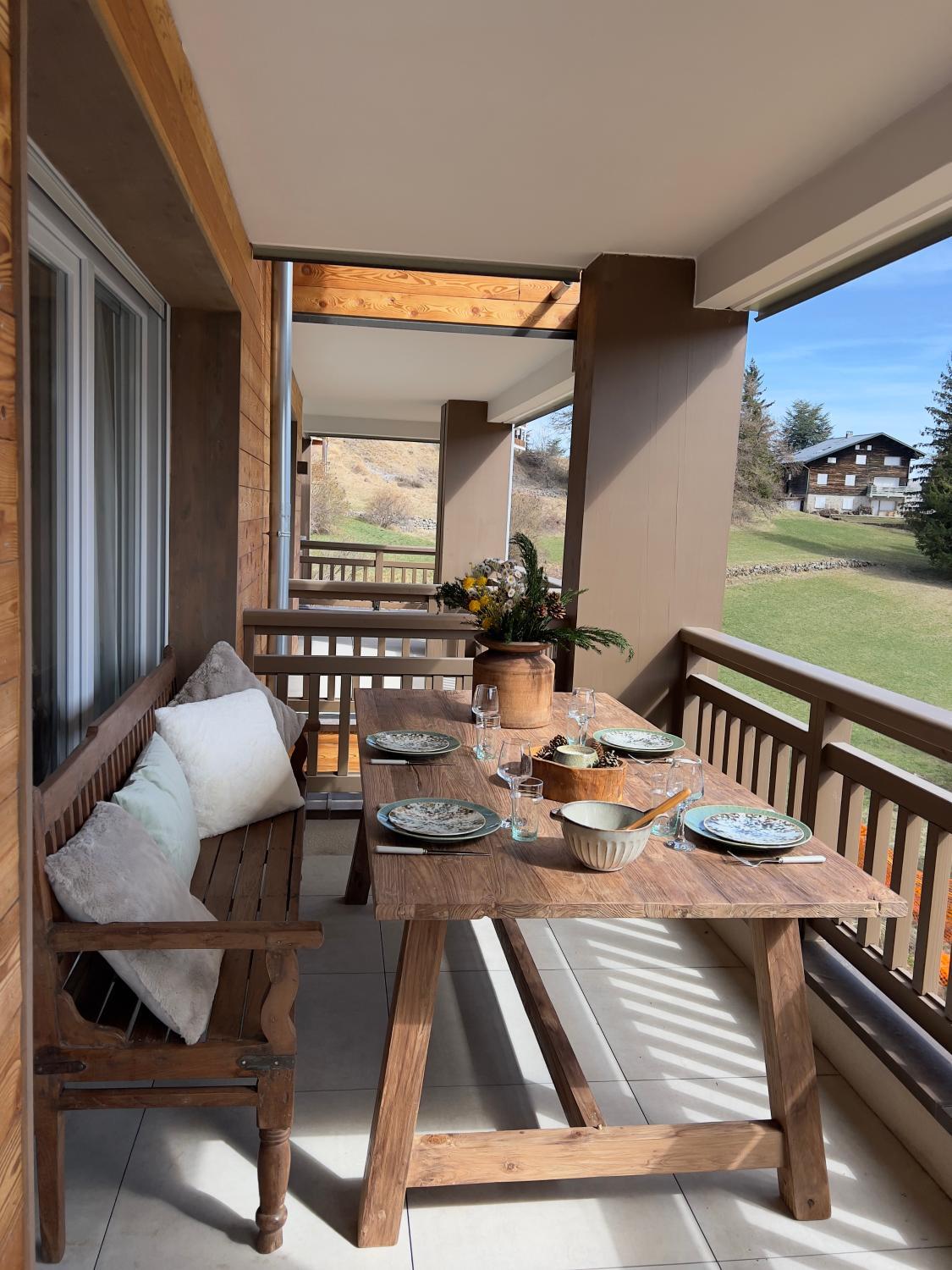 Balcony/terrace, Le nid douillet de l’ecureuil, Alpes-Maritimes