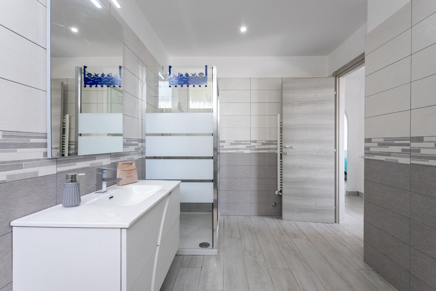 Bathroom 5, Strada Degli Olandesi - Panoramic Villa, Imperia