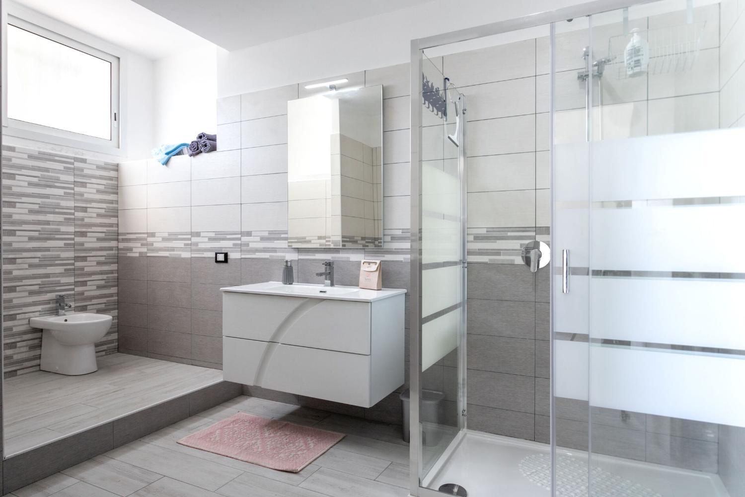 Bathroom 4, Strada Degli Olandesi - Panoramic Villa, Imperia