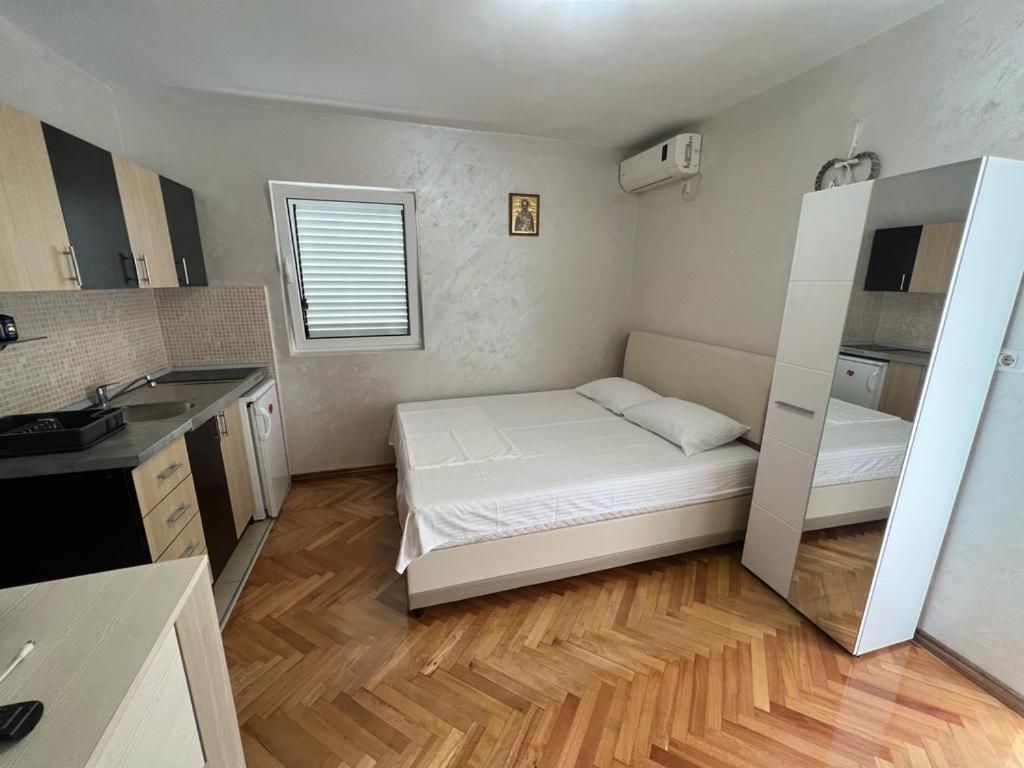 4, Budva Apartments
