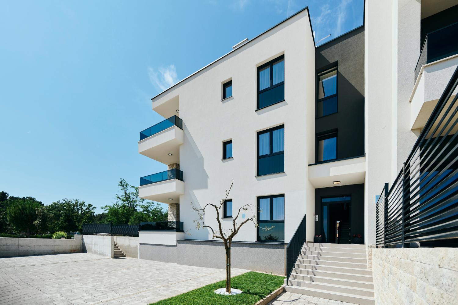 Entrance 2, Apartments San Maris 2, Umag