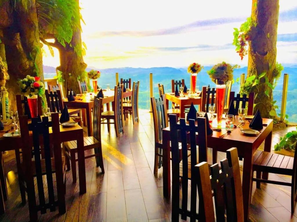Food & Drinks, A'Lankaa Resorts, Hildummulla