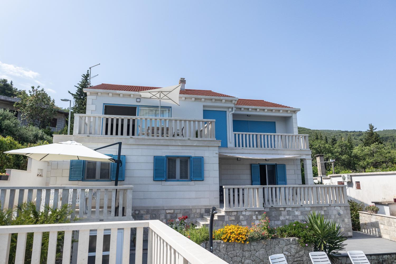Exterior view, Apartments Seafront, Korčula