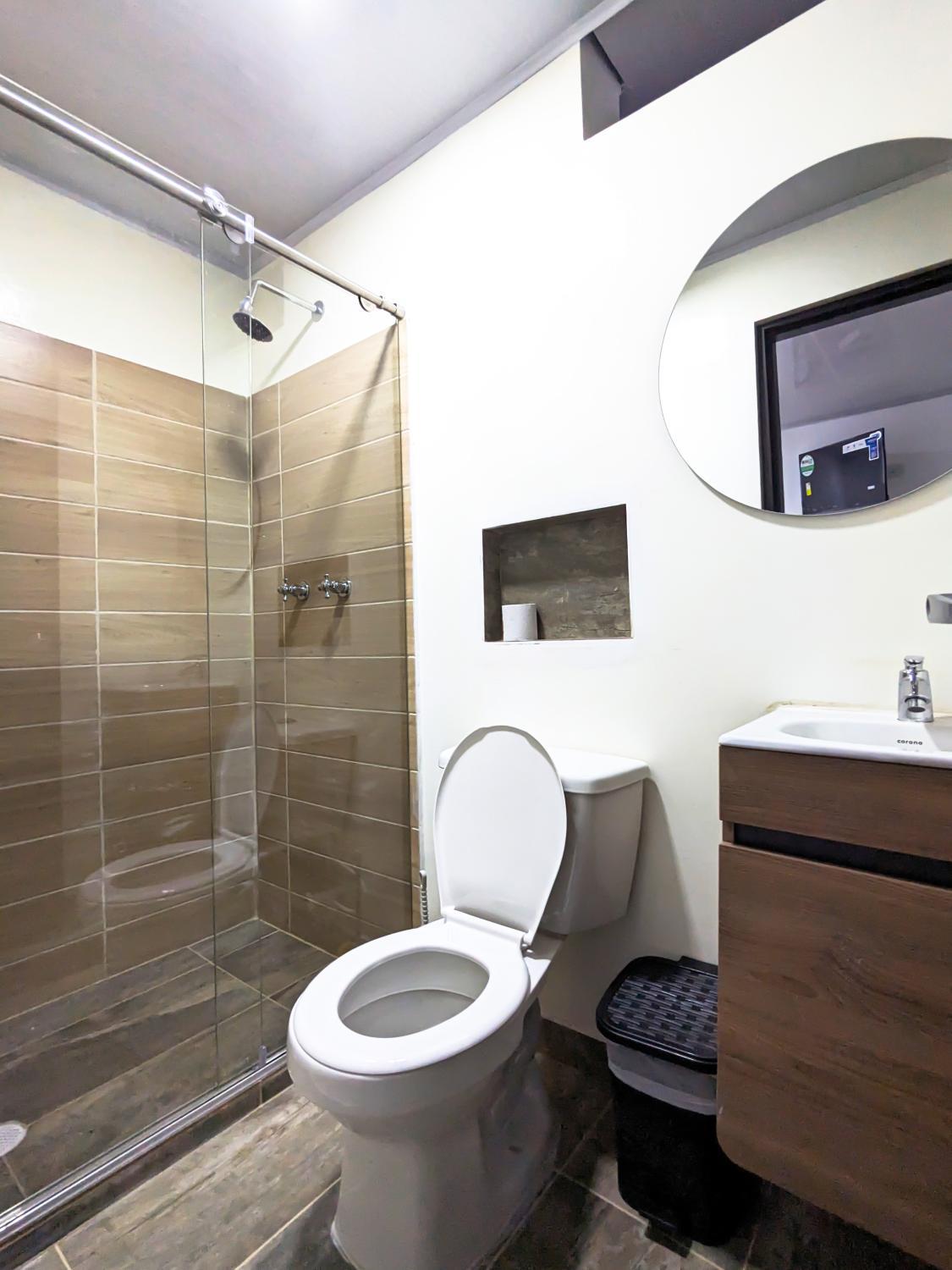 Bathroom 4, Apartaestudio para estrenar La Quinta, Ibagué
