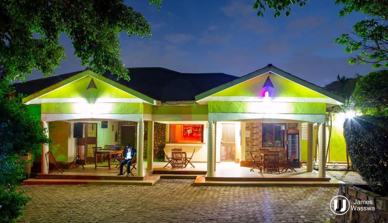 4, Model Gardens - Sonde, Mukono