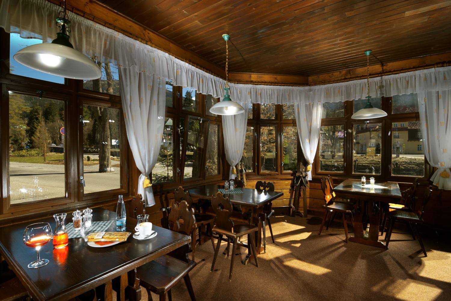Restaurant 3, Depandance Villa Hubertus, Trutnov