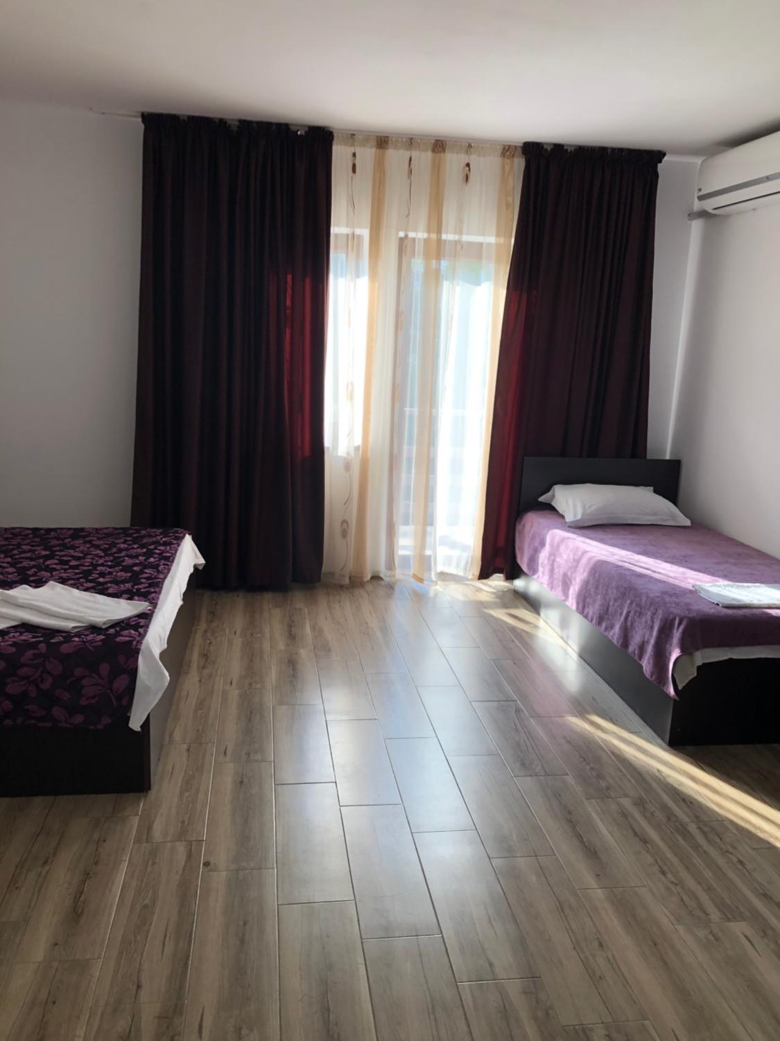 2, Vila Dorian, Costinesti