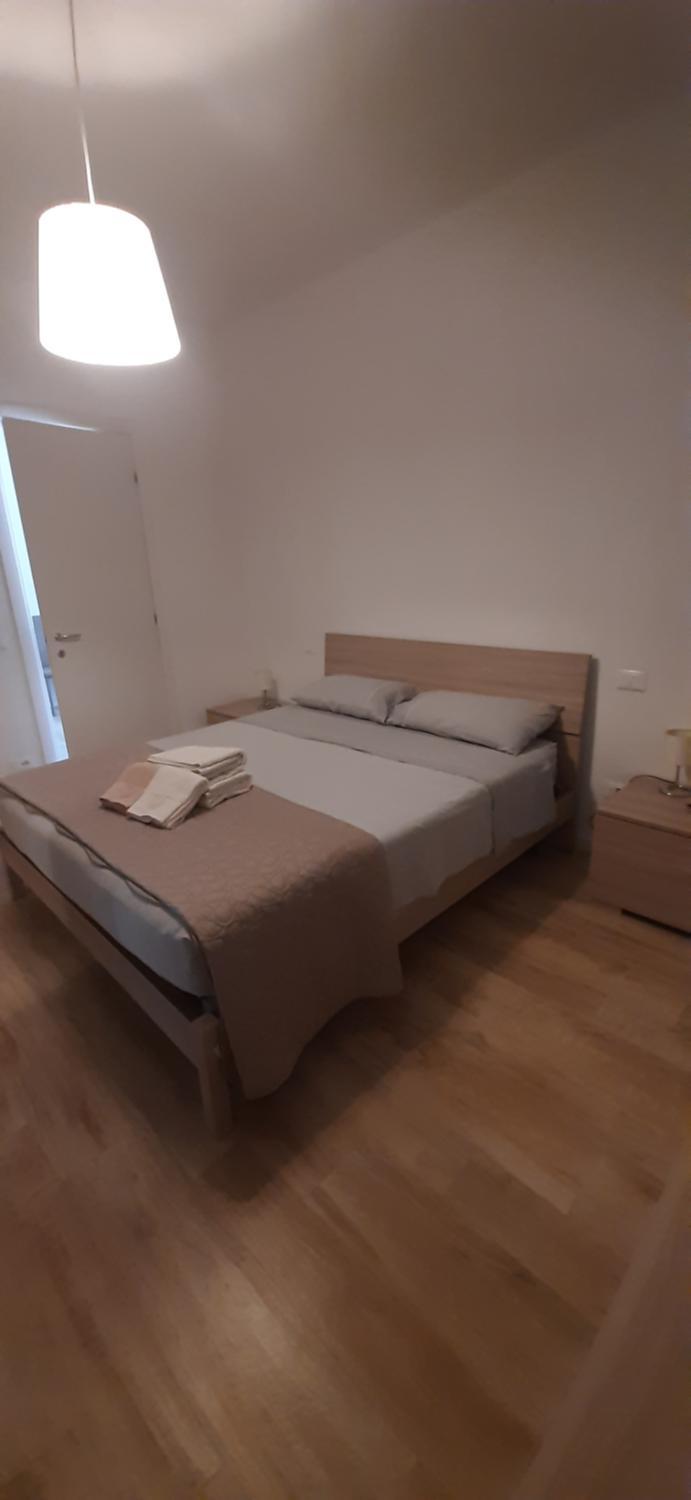 3, Casa Dolce Casa, Ancona