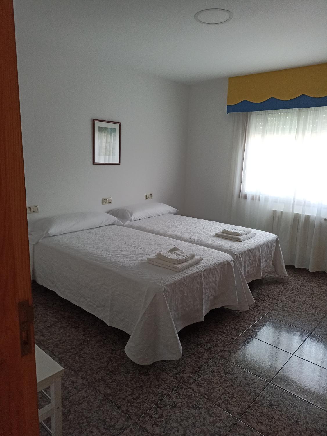 2, PENSION TORRES, Pontevedra