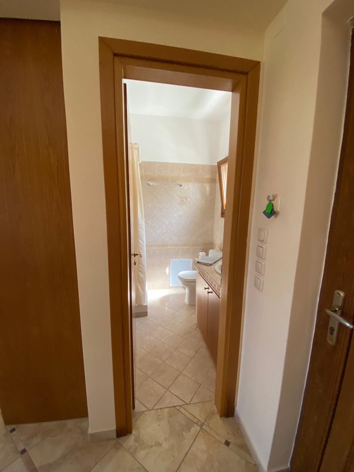 3, Demiris hotel, Epirus